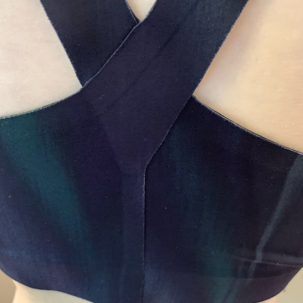 Victoria's Secret Knockout Sports Bra, 34DD - Picture 3 of 9